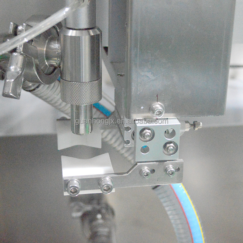 Automatic Liquid Bottle Filling Capping Machine Line for Shampoo/Shower Gel/Oil/Detergent