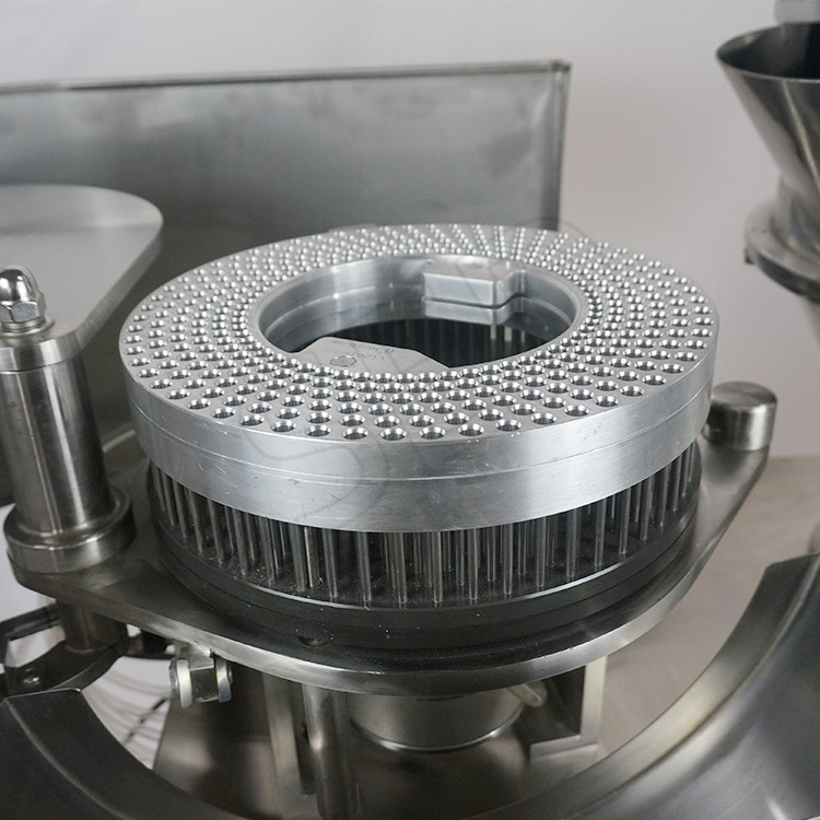 Semi Automatic Capsule Filling Machine PLC Controlled With Horizontal Locking System