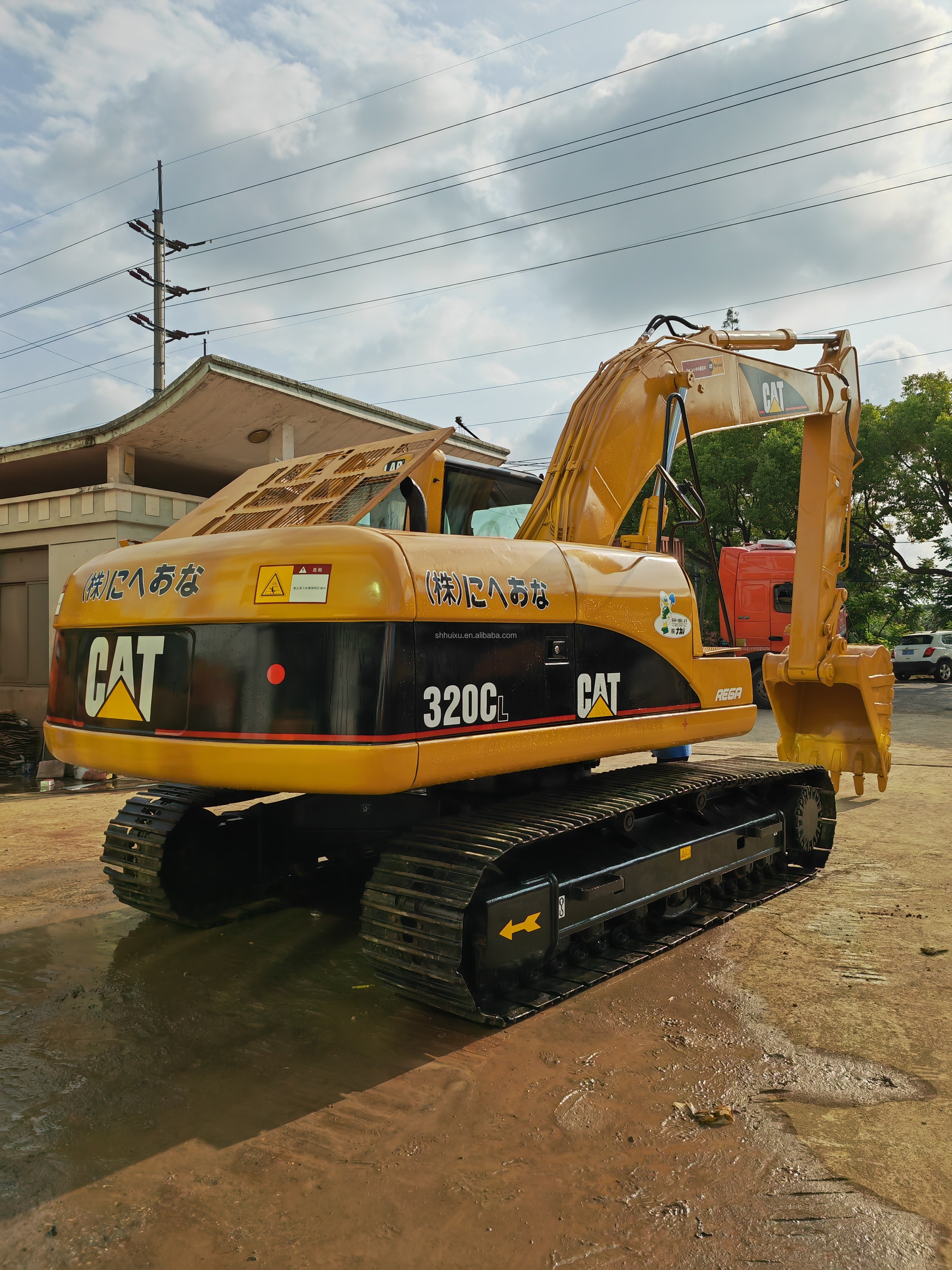 Factory directly sale used excavator machine Caterpillar CAT320 320D / used 20T crawler excavator building machineries