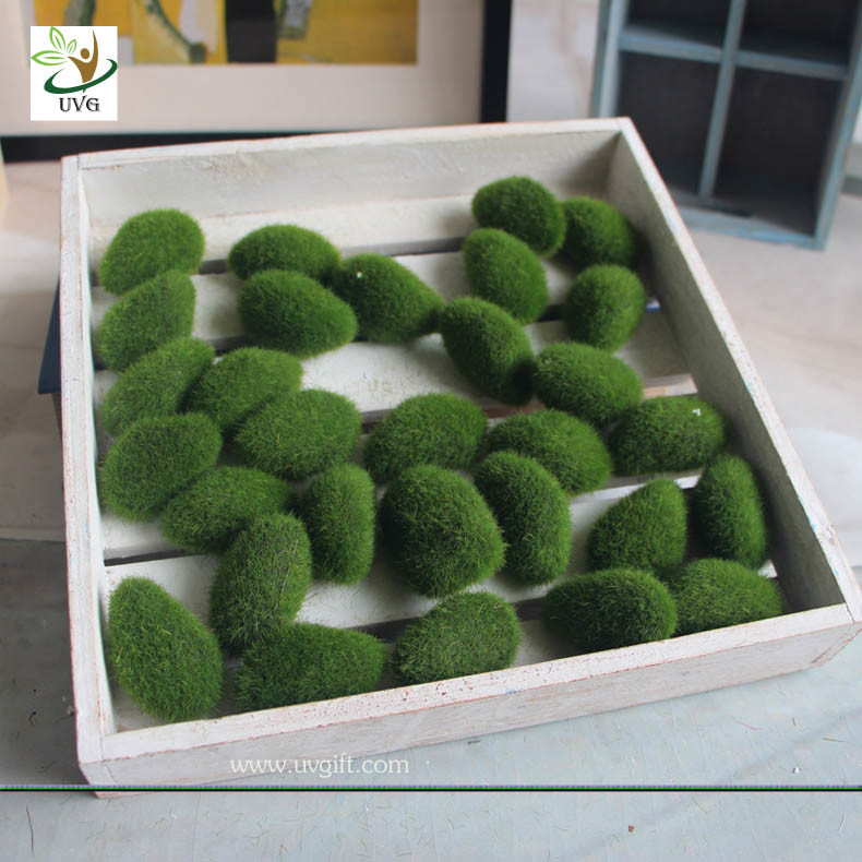 UVG arts and crafts artificial moss ball fake garden stone for wedding event decoration GRS043