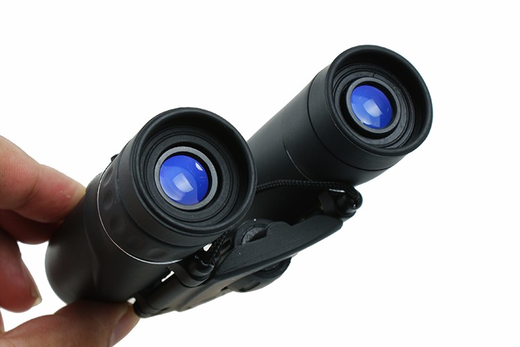 Compact Folding QC 8X21 Student Binoculars with Close Focus 6.4m and Eye Relief 10mm
