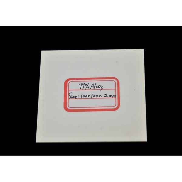 High Temperature Proof Aluminum Oxide Ceramic Plate Excellent Performance Insulation