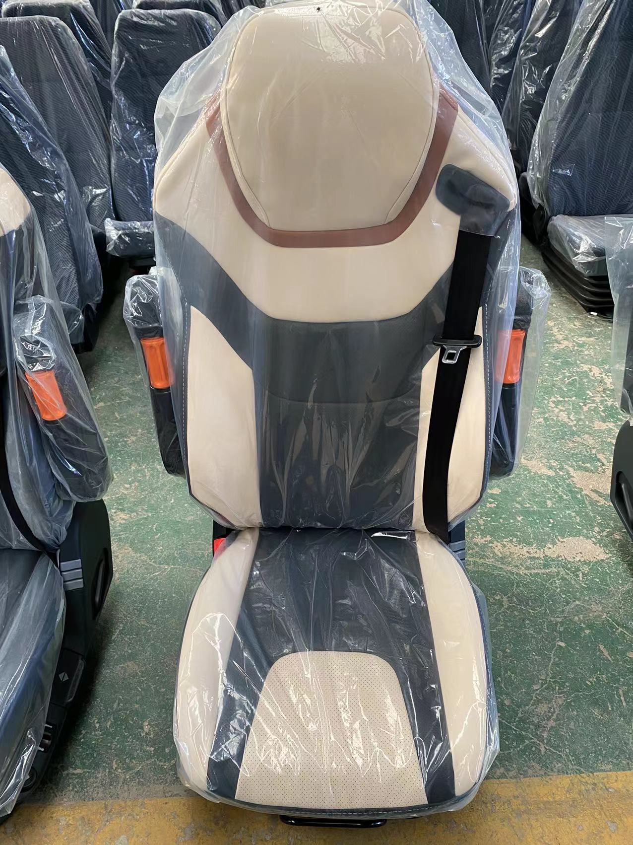 Purpose Replace/Repair Heavy Duty Truck Seats with Comfortable Suspension and Armrest