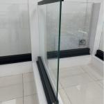 Morden Glass Railing 8+8mm Laminated Tempered Glass Aluminum U Channel Glass