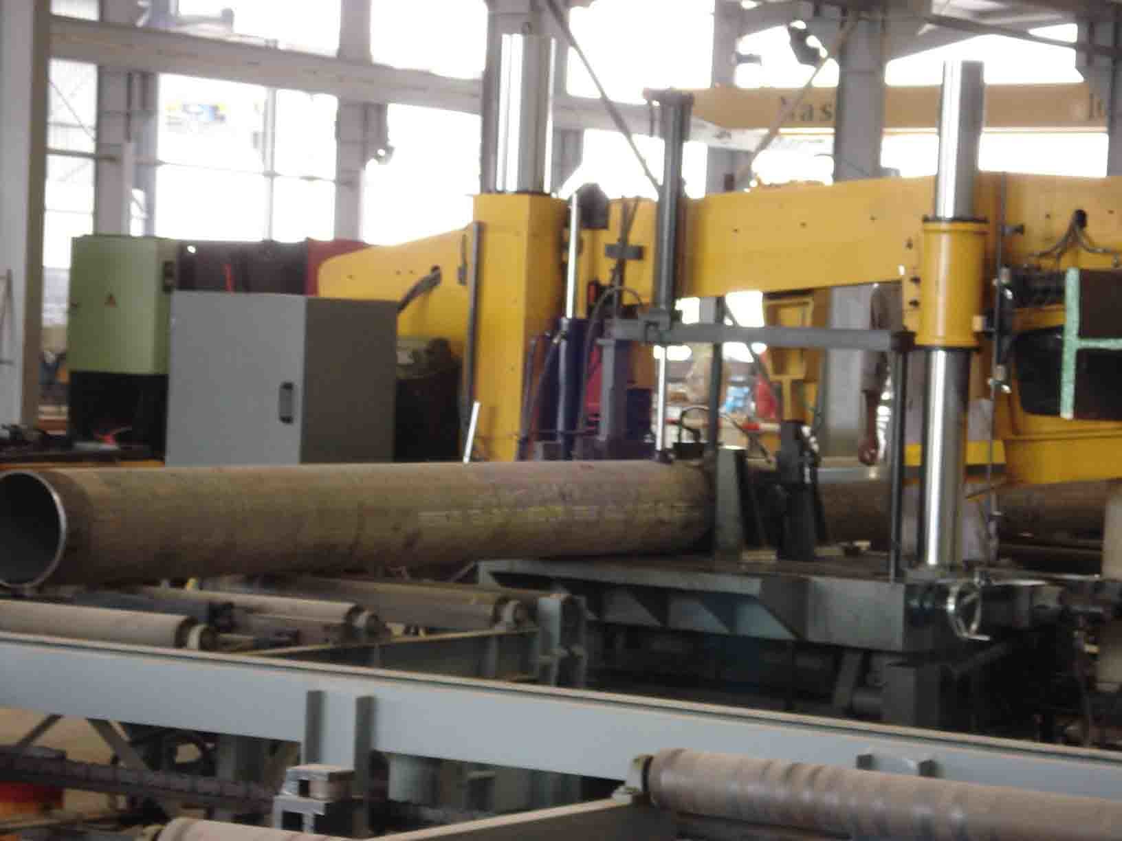 High Reliability CNC H Beam Band Saw Machine Double Column Design