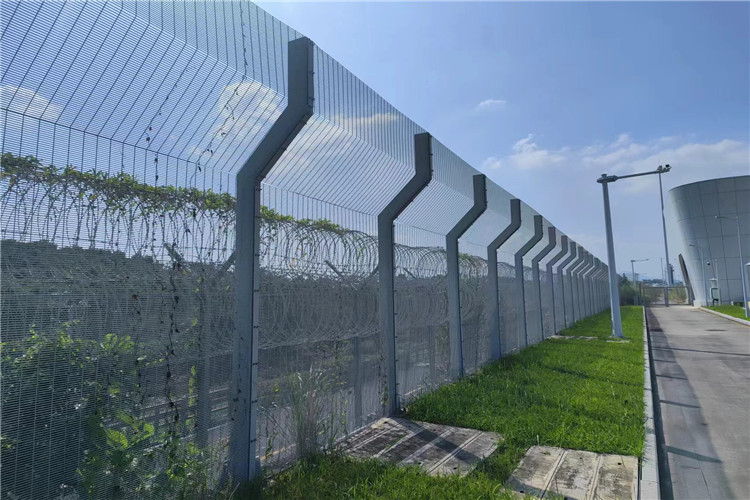 358 Mesh Fence High-Security And Anti-Corrosion Features | Security Fence, Wire Mesh Fence, Mesh Fencing