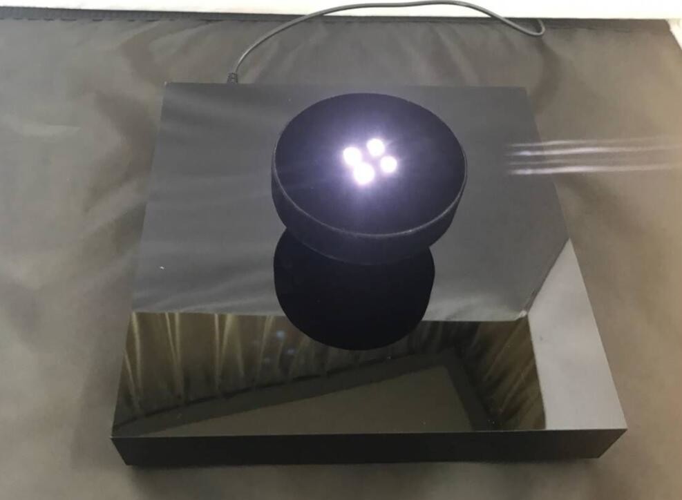 Wireless Rechargeable Magnetic Levitation 2kg 2000g display ,floating bottle stand , levitating shoes display platform