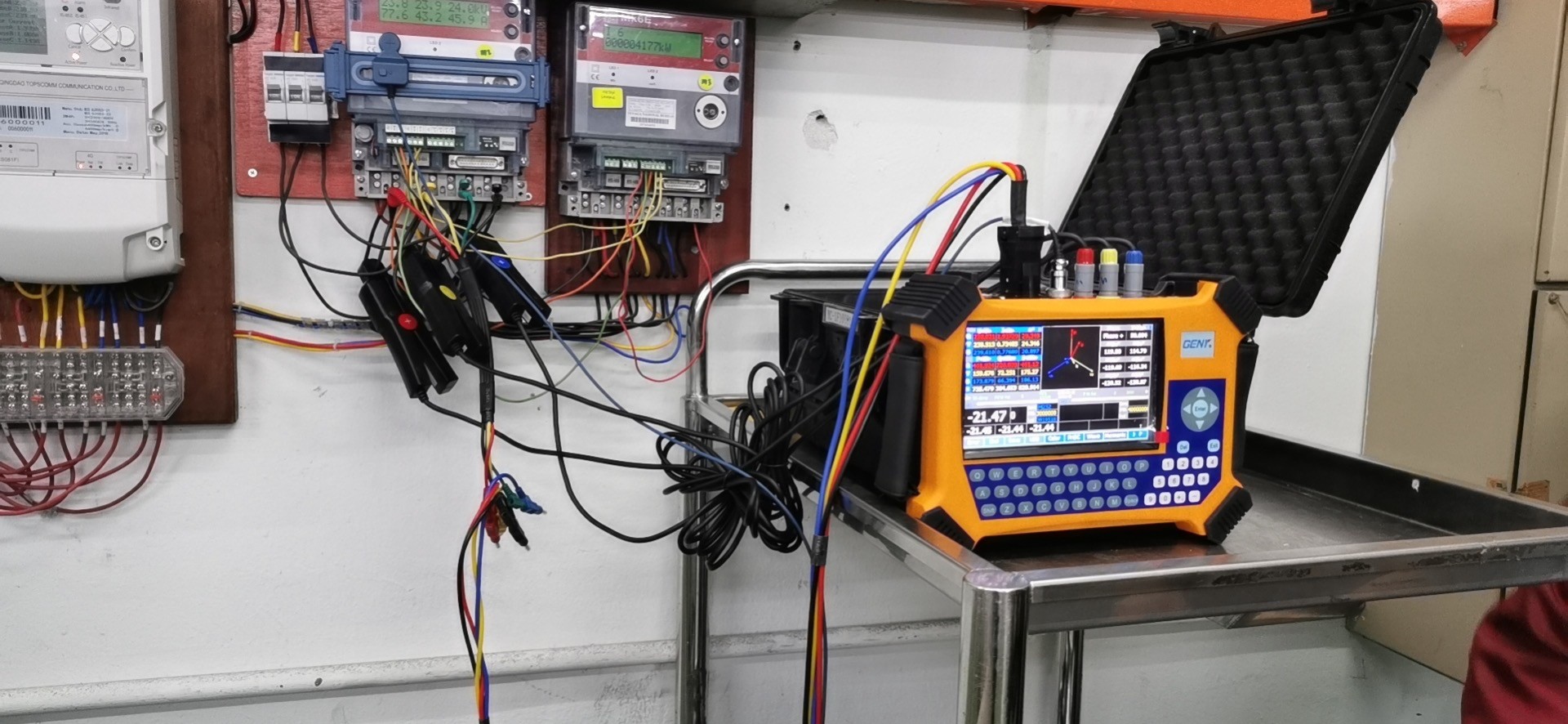 High Accuracy Class 0.05 Portable Reference Standard for Electricity Meters