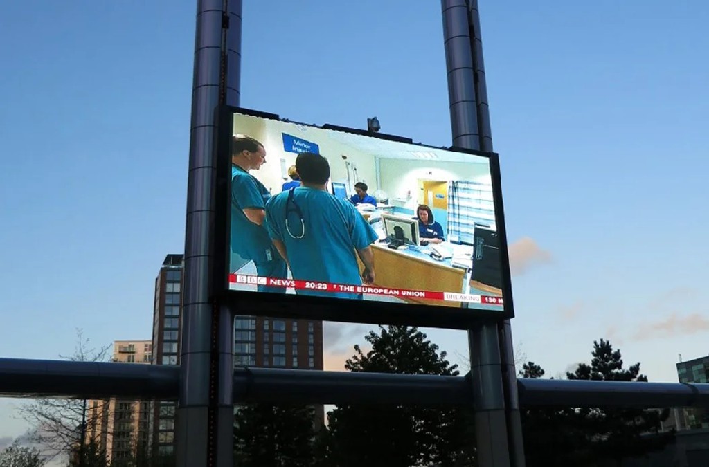 Nationstar Chip IP65 P8 Outdoor Led Display Advertising Board Clear Image