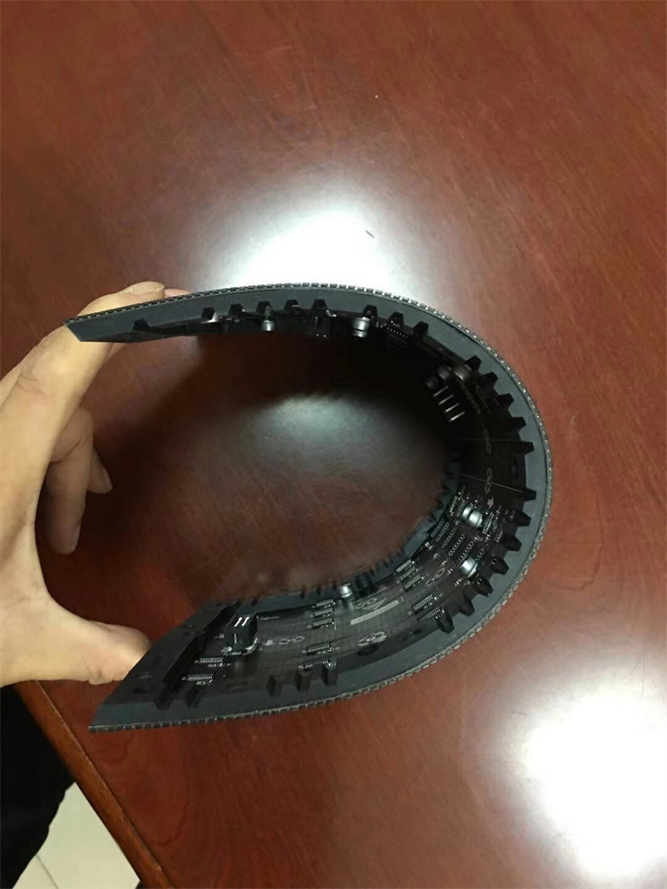 Ultra-Thin Flexible Led Screen Panel Outdoor P1.8 P2 S Shaped