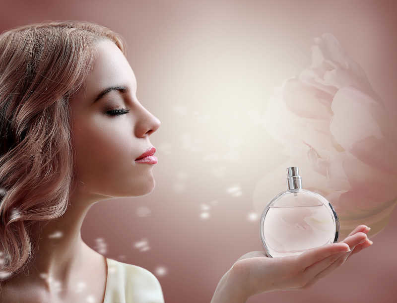 Lightweight Perfume Spray Bottle