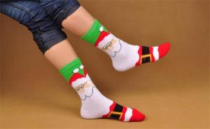 China Lovely santa claus design supersoft cotton socks for lovers wholesale
