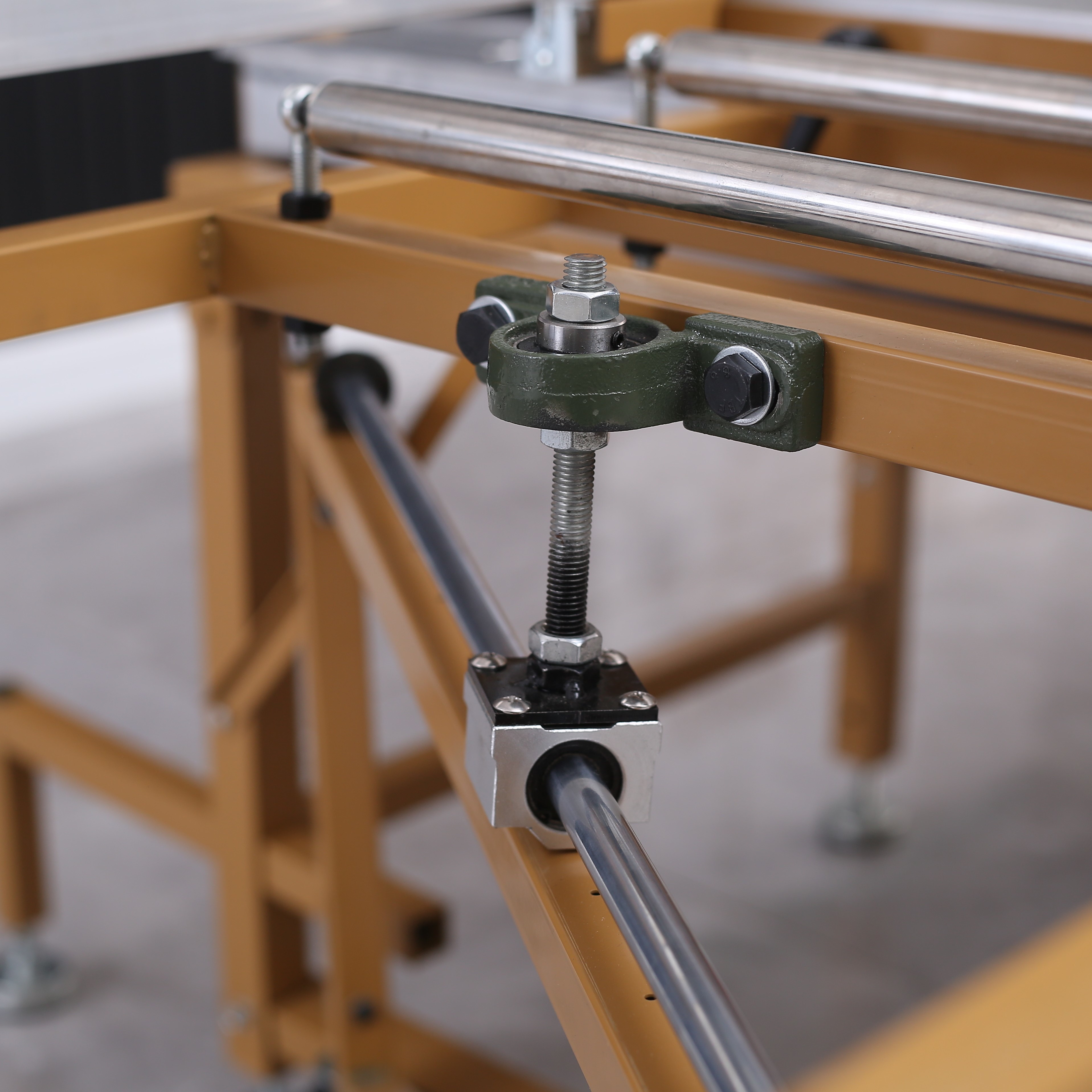 117cm*100cm Precision Push Pull Table Saw Sliding Table Panel Saw Machine