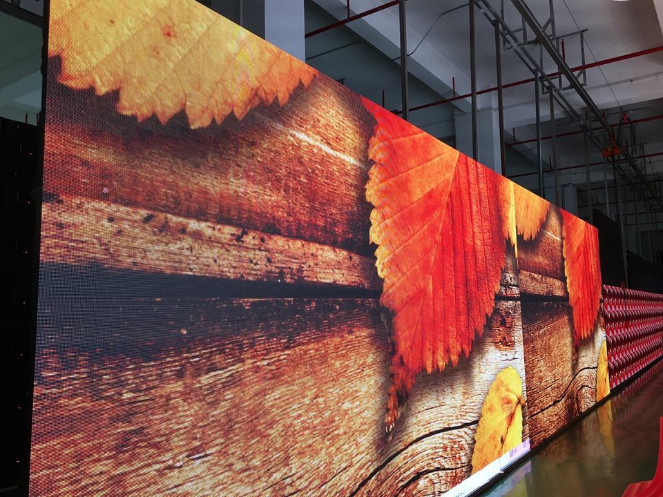 High Contrast Ratio Narrow Pixel Pitch Led Display P1.667 Wide Viewing Angles