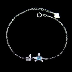 China Fashionable Woman Silver Cubic Zirconia Bracelet OEM ODM Offer Design wholesale