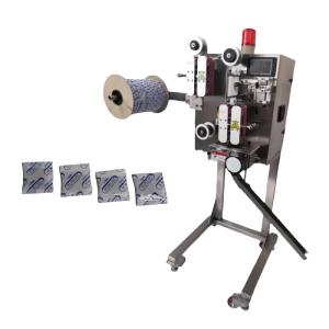 China Desiccant Bale Transfer Machine Automatic Pouch Dispenser for Vertical Packaging wholesale