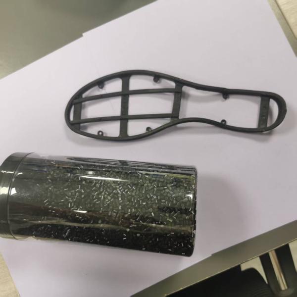Black Flexibility Conductive TPU Material Excellent Chemical Resistance footwear