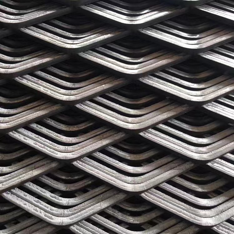 High Strength Galvanized Expanded Metal Mesh Panels Perforated Steel Diamond Mesh Sheets For Protection