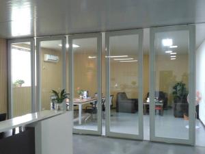 China Moving Office Glass Partition Walls , Hall Folding Glass Walls wholesale