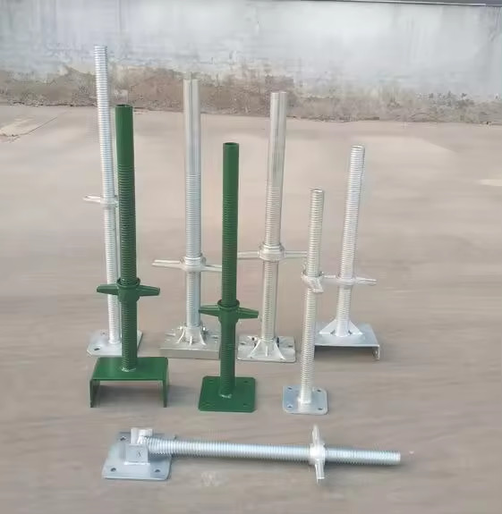 Formwork Accessories Scaffolding Levelling Jack With Swivel Base