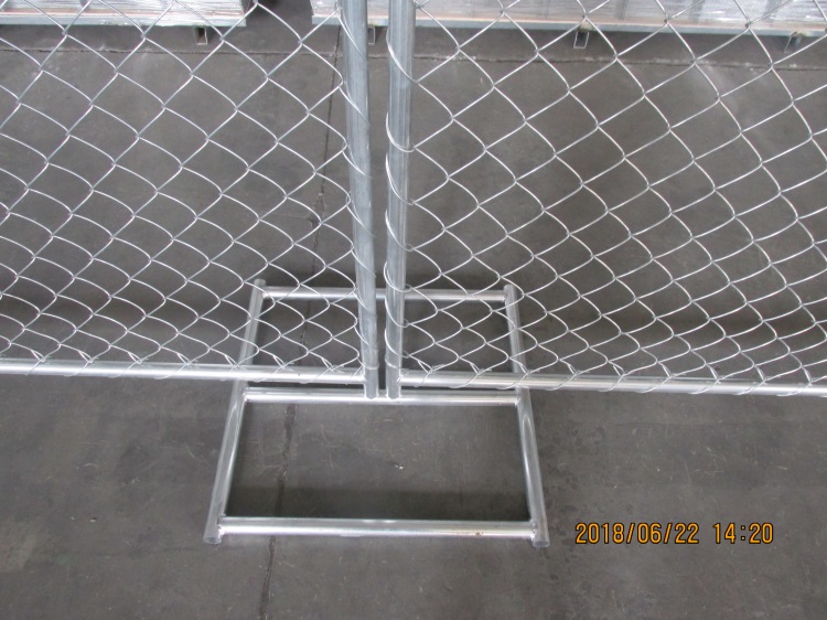 temporary chain link fence panels