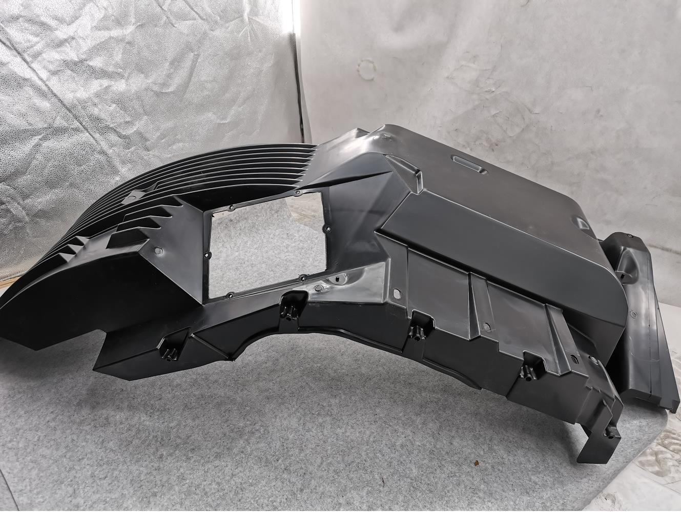 Steel Mud Guard Right Fender for SINOTRUK HOWO SITRAK C7H G7H T5G Truck Parts 2005- Year Suitable