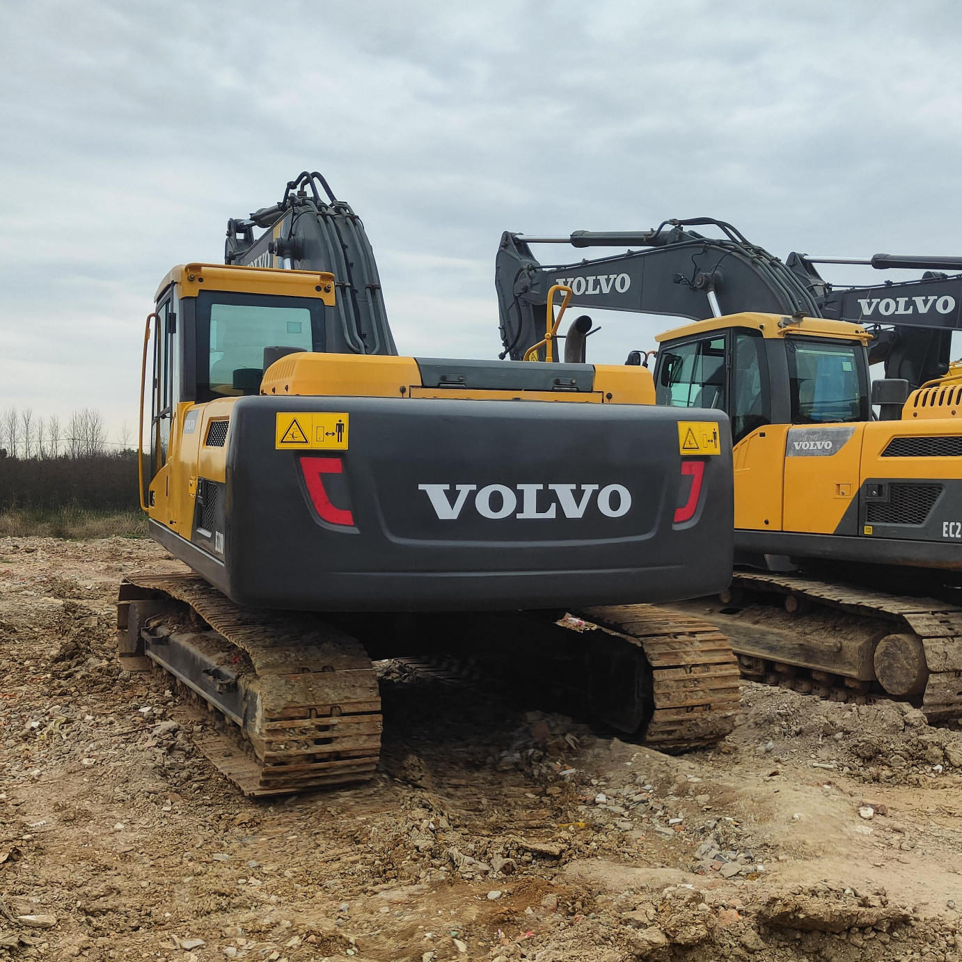 EC220D Volvo Certified Pre Owned Used Excavator Hydraulic 22 ton Crawler Digger