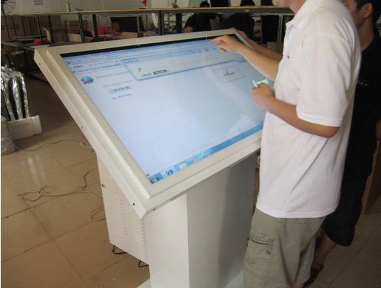 Factory smart table 18.5" 19" inch digital interactive game touchscreen table PC kiosk stand