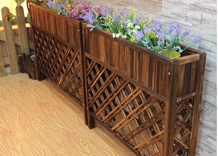 Balcony Mesh Shape Wooden Flower Shelf , Colorful Wooden Plant Stand Antiseptic Wood Fence