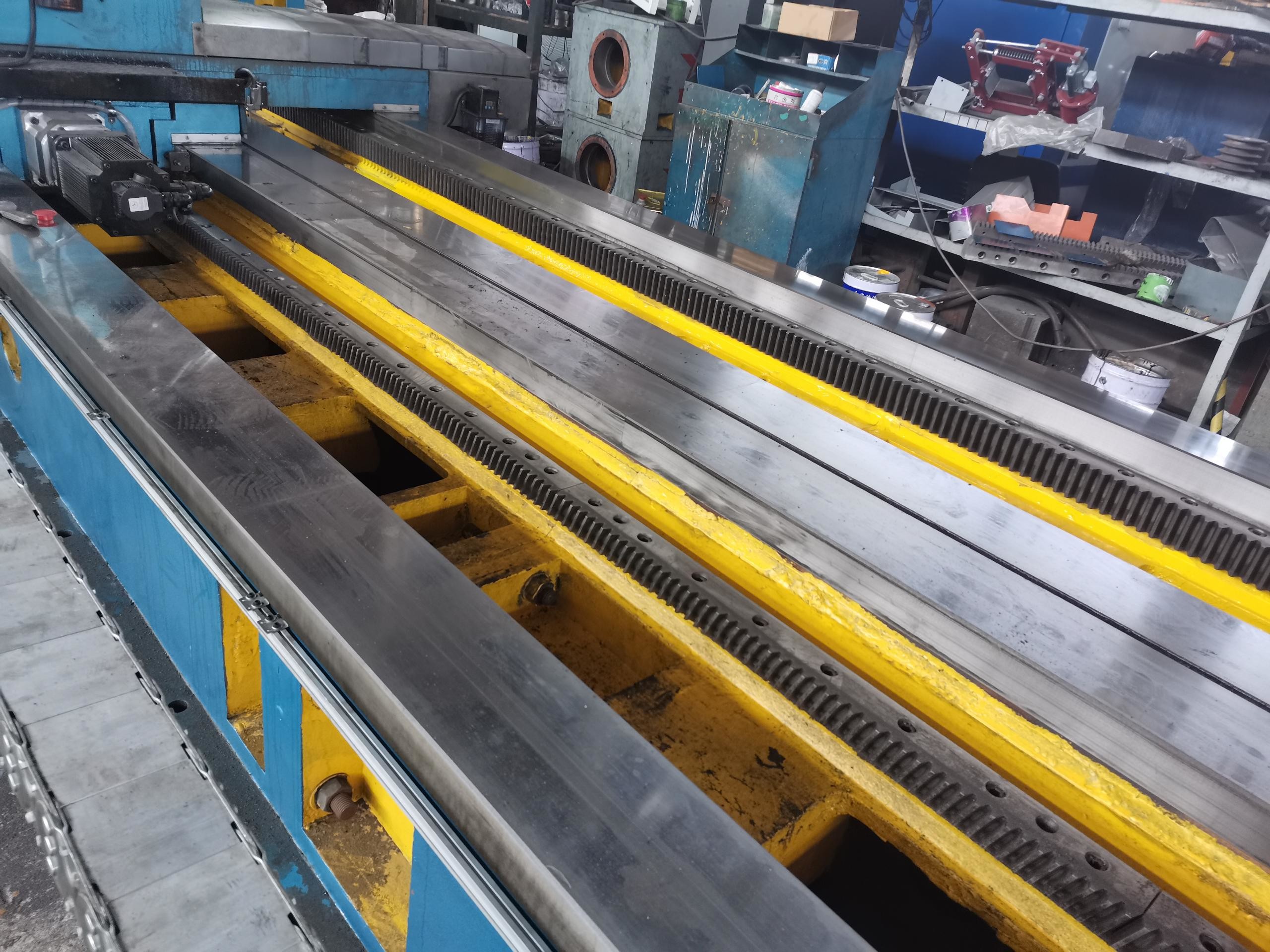 Conventional Horizontal Lathe Machine For Turning Steam Turbine