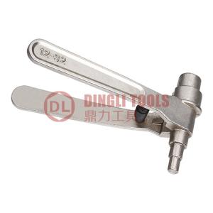 China DL-1232-11 4 In 1 Small Hand Expander Tool 12mm-32mm 0.45kg Lightweight wholesale