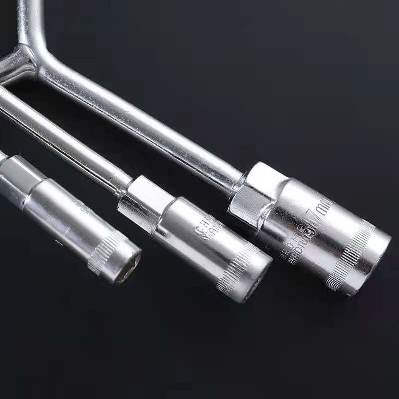 Carbide metal tools.Y-type chromium-vanadium steel multifunctional sleeve lengthened triangular hand wrench