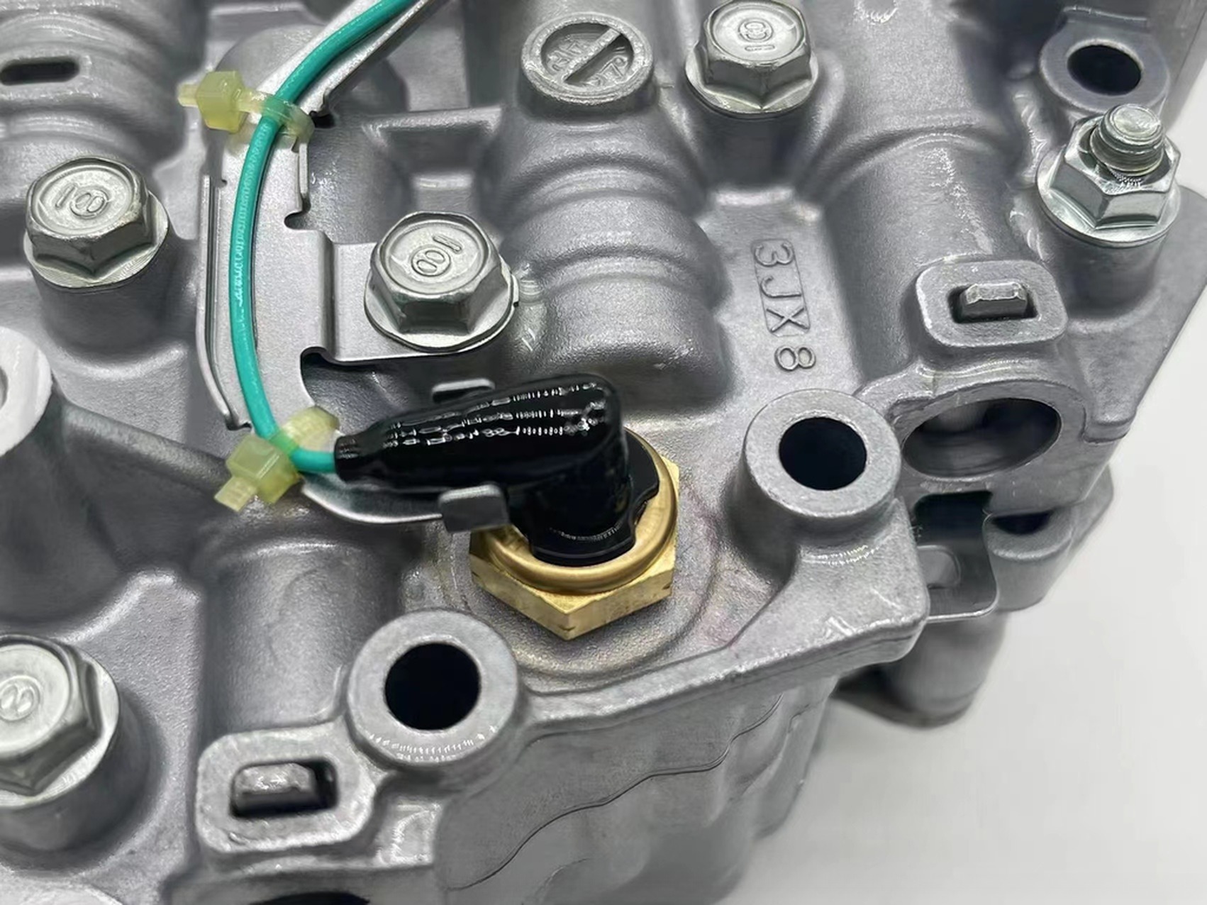 GENUINE VERSA CVT AUTOMATIC GEARBOX JF020E CONTROL VALVE ASSEMBLY for 2012-2013 NV200