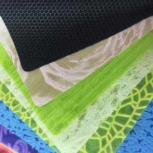 China 80GSM Embossed Nonwoven 160CM Polypropylene Print Fabric wholesale