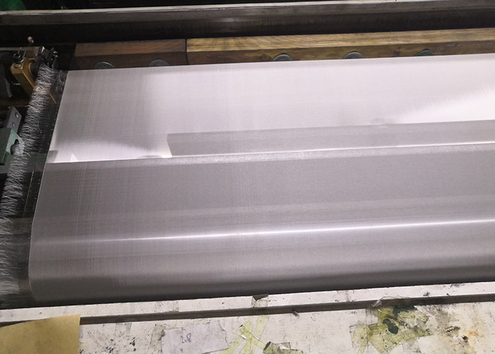 Stainless Steel Wire Mesh Machine , Plain / Twill Woven Wire Mesh Equipment