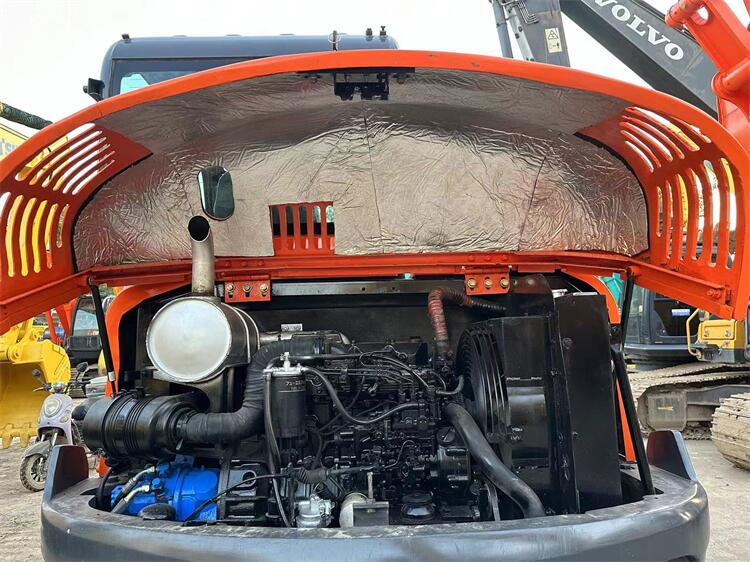 Korean Original Doosan DX60 Excavator in Durable and with Original Hydraulic Cylinder