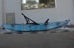 HDPE Plastic Kayak Fishing Boats , Blue Camo Fishing Canoe Kayak Easy Car Top
