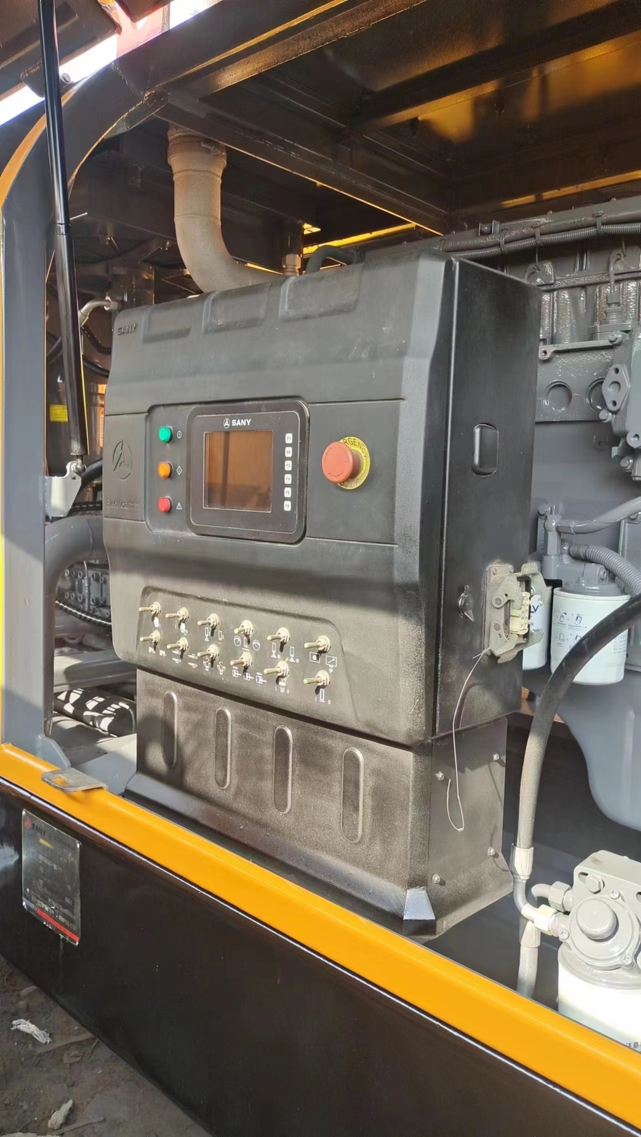 Used Shacman Trailer Concrete Pump Mixer Max Delivery Height 250M 6000 Kg
