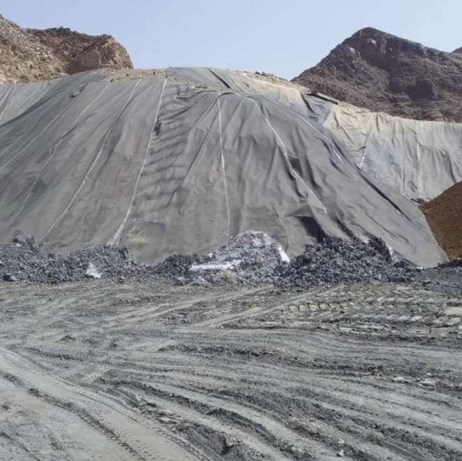 High Density 0.940g/cm3 HDPE Geomembrane for Fish Pond and Landfill Waterproofing