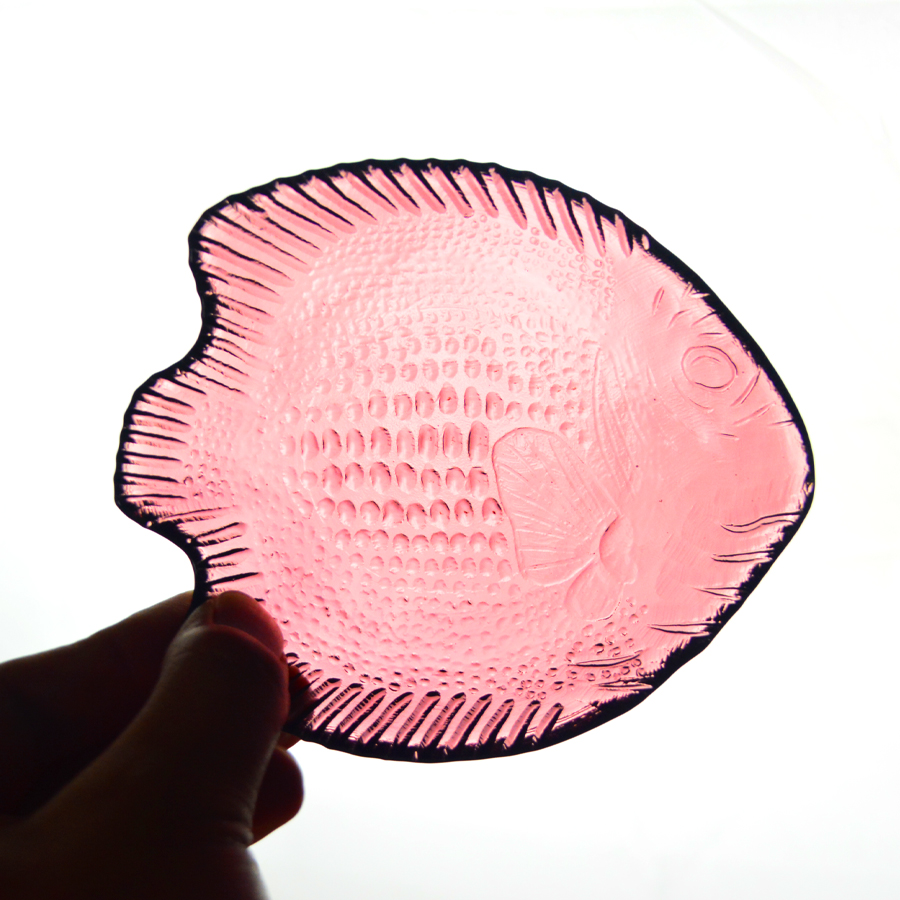 Irregular shaped Colored Creative Glass Charger Plates