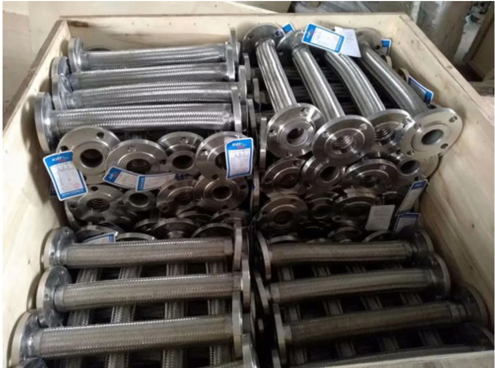 PN10 PN40 Flexible Stainless Steel Braided Hose With And Minimum Bending Radius
