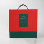Dustproof Varnishing Holiday Gift Box Packaging Stackable For Christmas