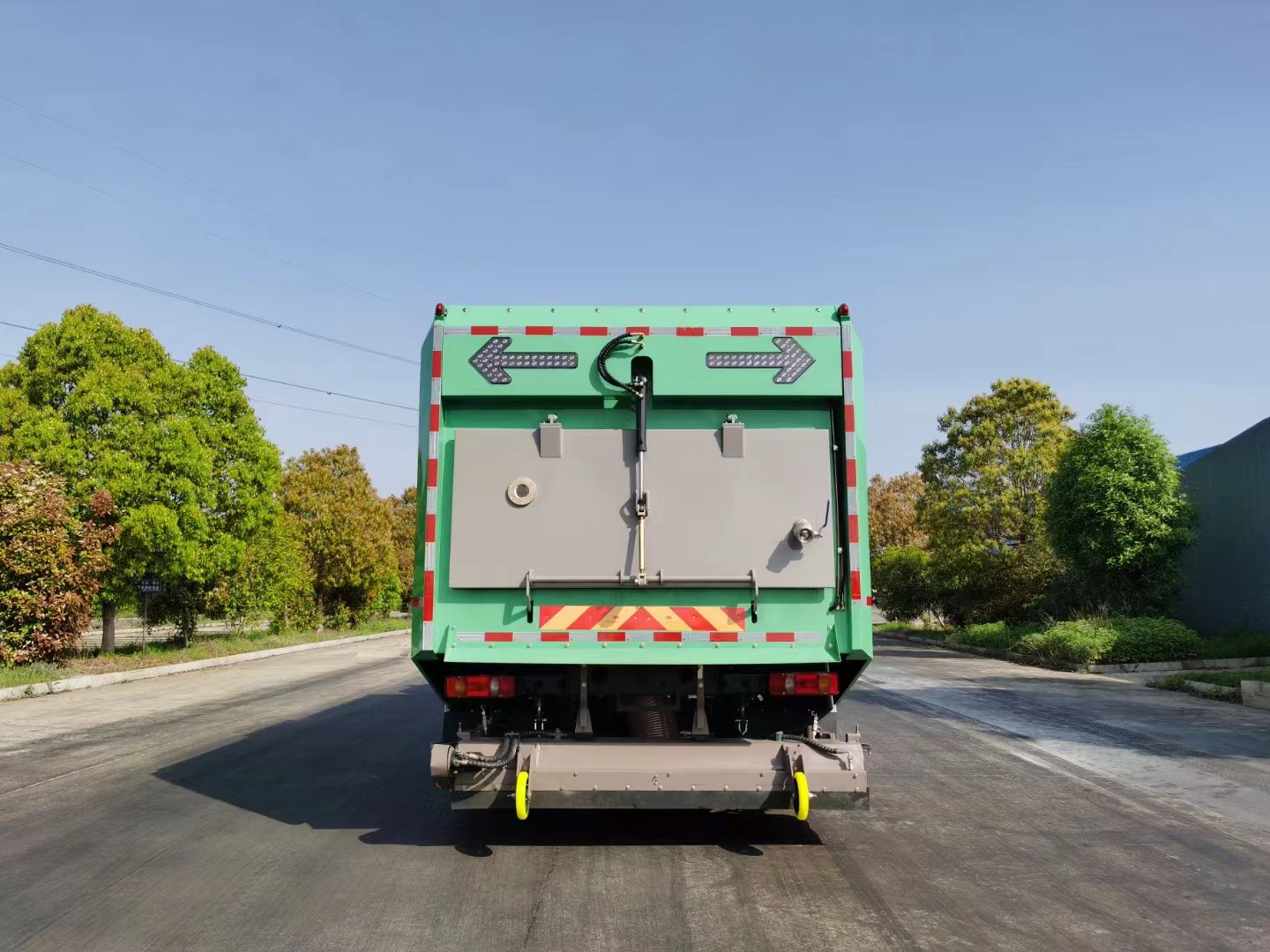 Dongfeng 4 * 2 16CBM18CBM20CBM Cleaning Vehicle Cleaning Vehicle for Sale