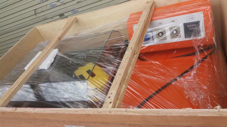 FM-5540 heat shrink wrap machine Semi Automatic For packing