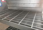 Anti Skid Low Carbon Steel Grating Plate 65x5mm For Stadium Drains