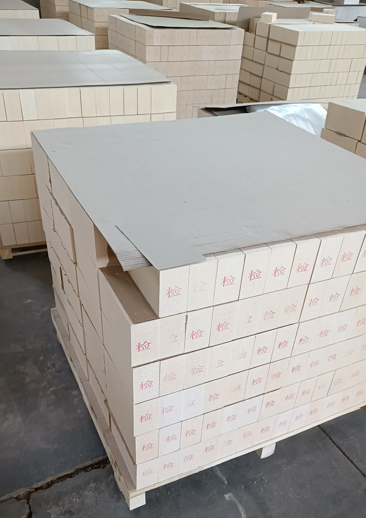Thermal Shock Resistant Zircon Mullite Brick MZ-20 MFZ-6 for Glass Furnace