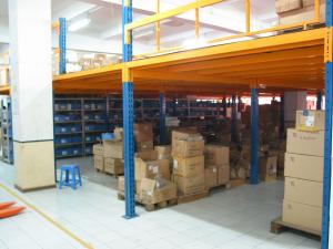 China Heavy Weight Load Capacity Industrial Mezzanine Floors with Steel / Plywood Flooring on sale