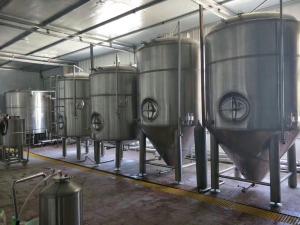 China Large Scale Industrial Beer Brewing Equipment 3000l 5000l Adjustable Voltage wholesale