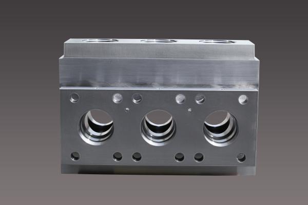 5000 PSI Drilling Rig Mud Pump Parts Temperature 200°F OEM Service Forged Steel