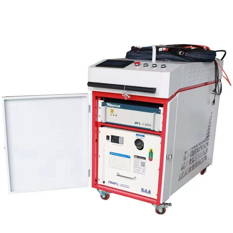Professional Fiber Handheld Laser Clean Machine 1500W For Rust Cleaning for Used Paint Cleaning Width 200-300mm Year 2024